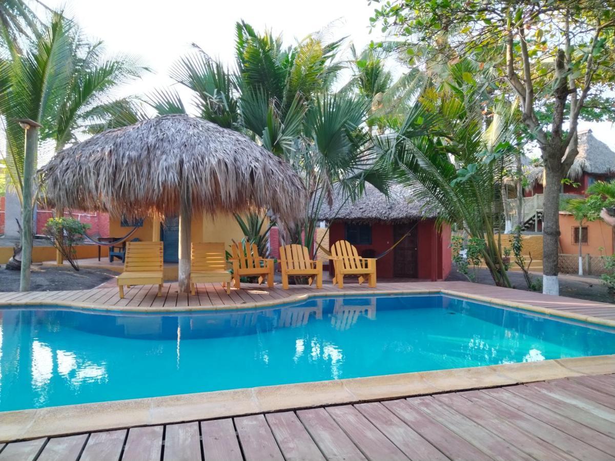 Hotel Pez De Oro Monterrico Εξωτερικό φωτογραφία